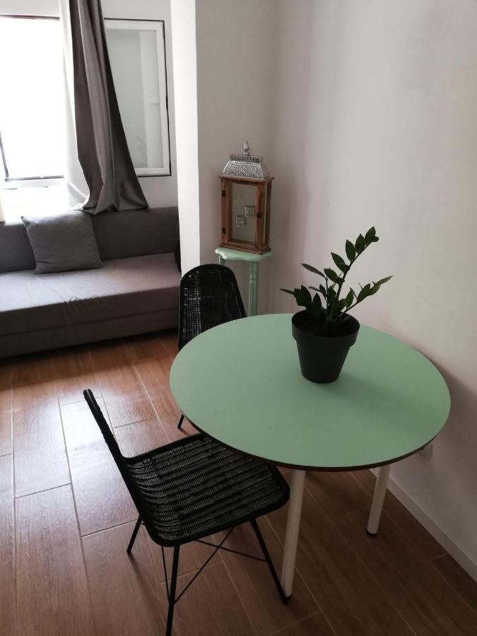 Mini Apartamento Centrico Con Zonas Compartidas Otel Valensiya Dış mekan fotoğraf