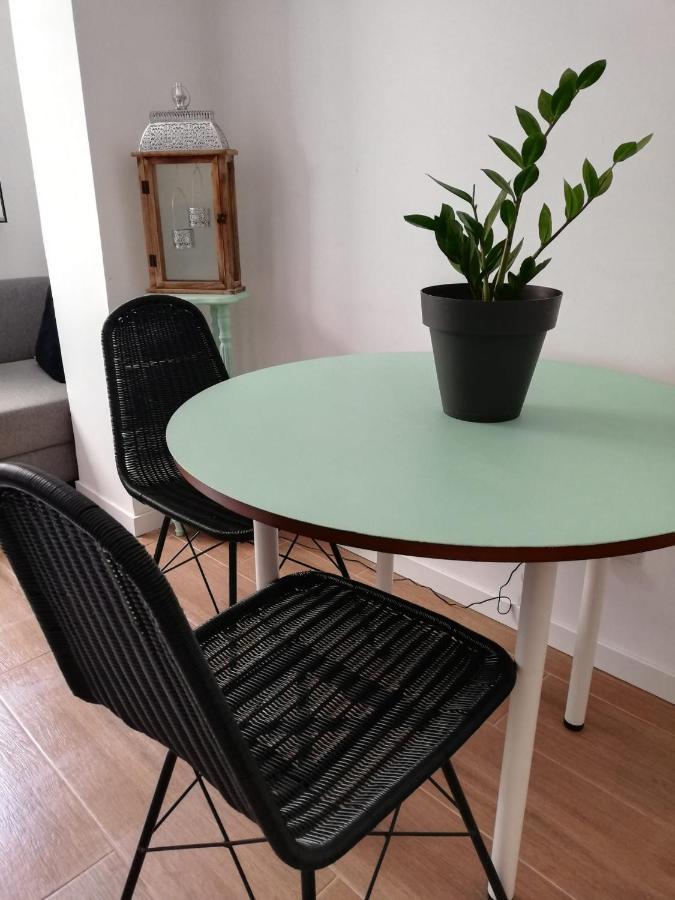 Mini Apartamento Centrico Con Zonas Compartidas Otel Valensiya Dış mekan fotoğraf