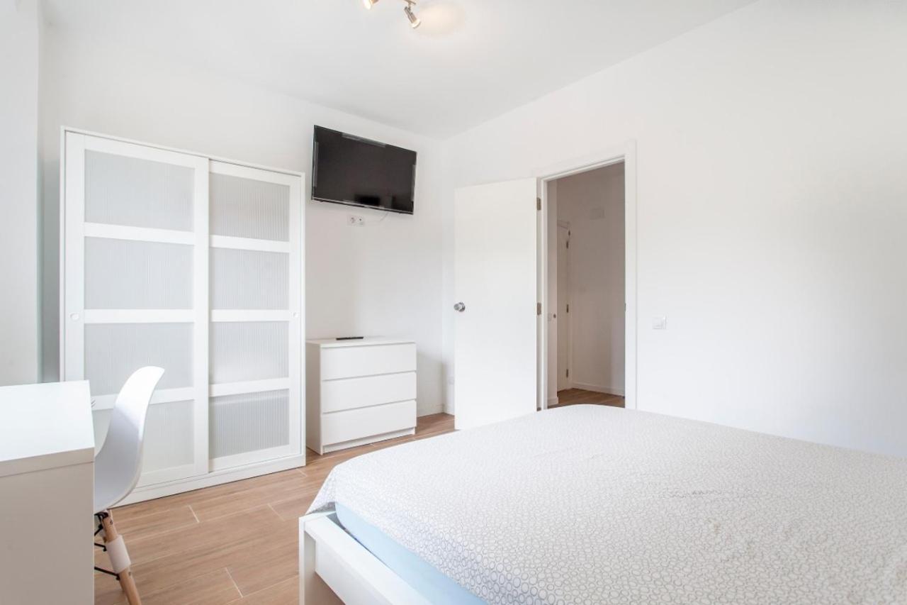 Mini Apartamento Centrico Con Zonas Compartidas Otel Valensiya Dış mekan fotoğraf